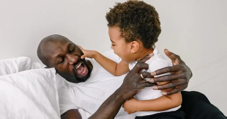 Parental Alienation Against Fathers: 8 Signs