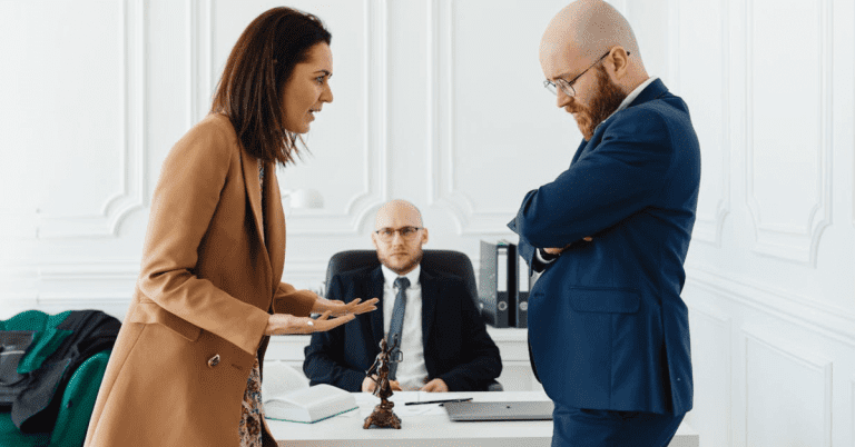 Who Pays Family Court Costs in Australia?