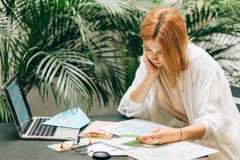 5 Signs of Financial Abuse in a Relationship